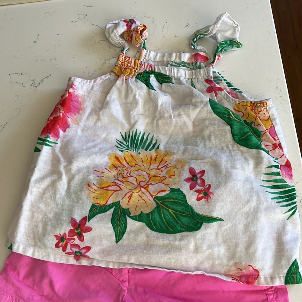 Girls Vineyard vines hot pink shorts Old Navy tank